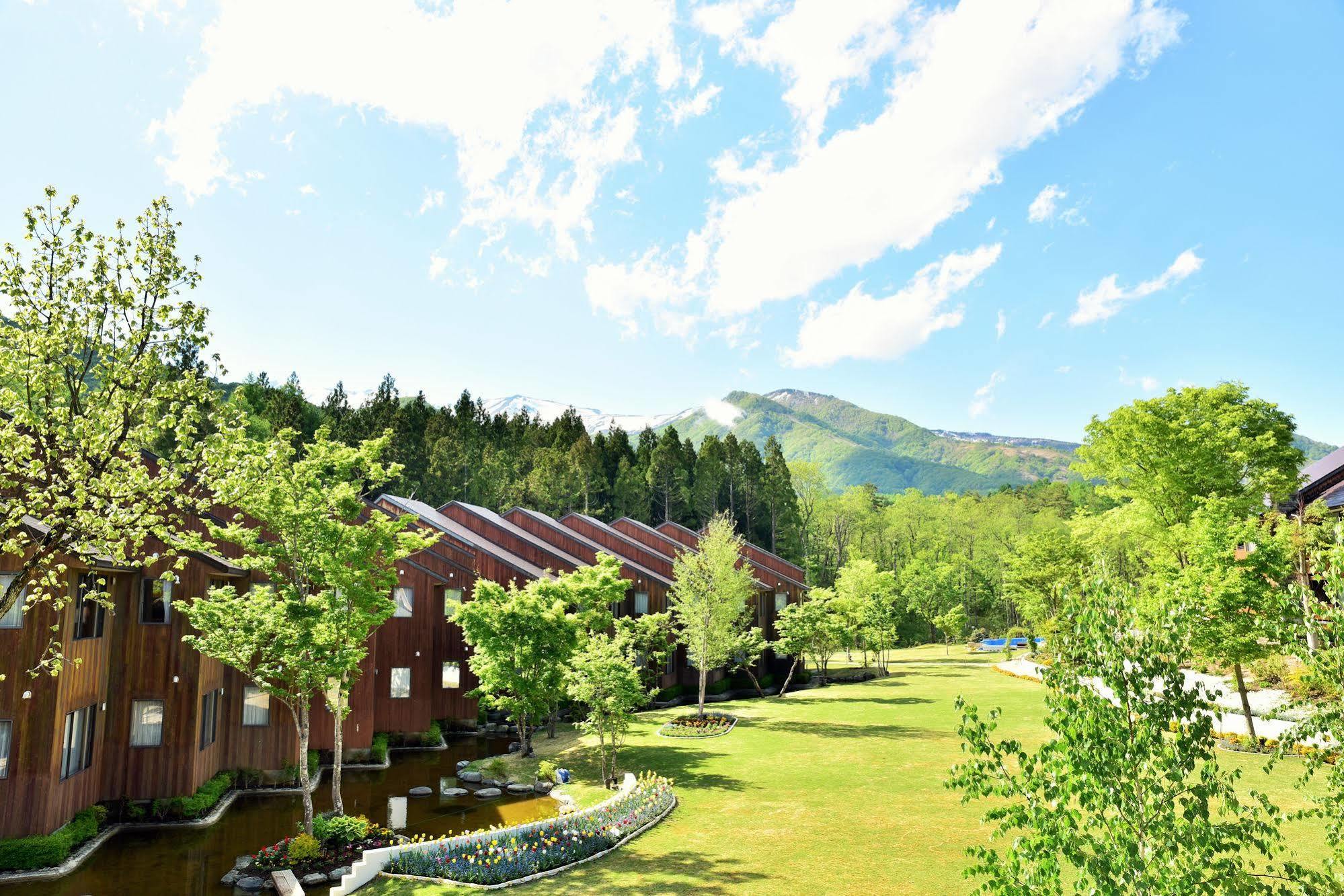 Hotel Sierra Resort Hakuba Exterior photo